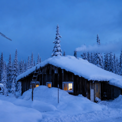 Building Off-Grid in Alaska: Climate and Access Considerations